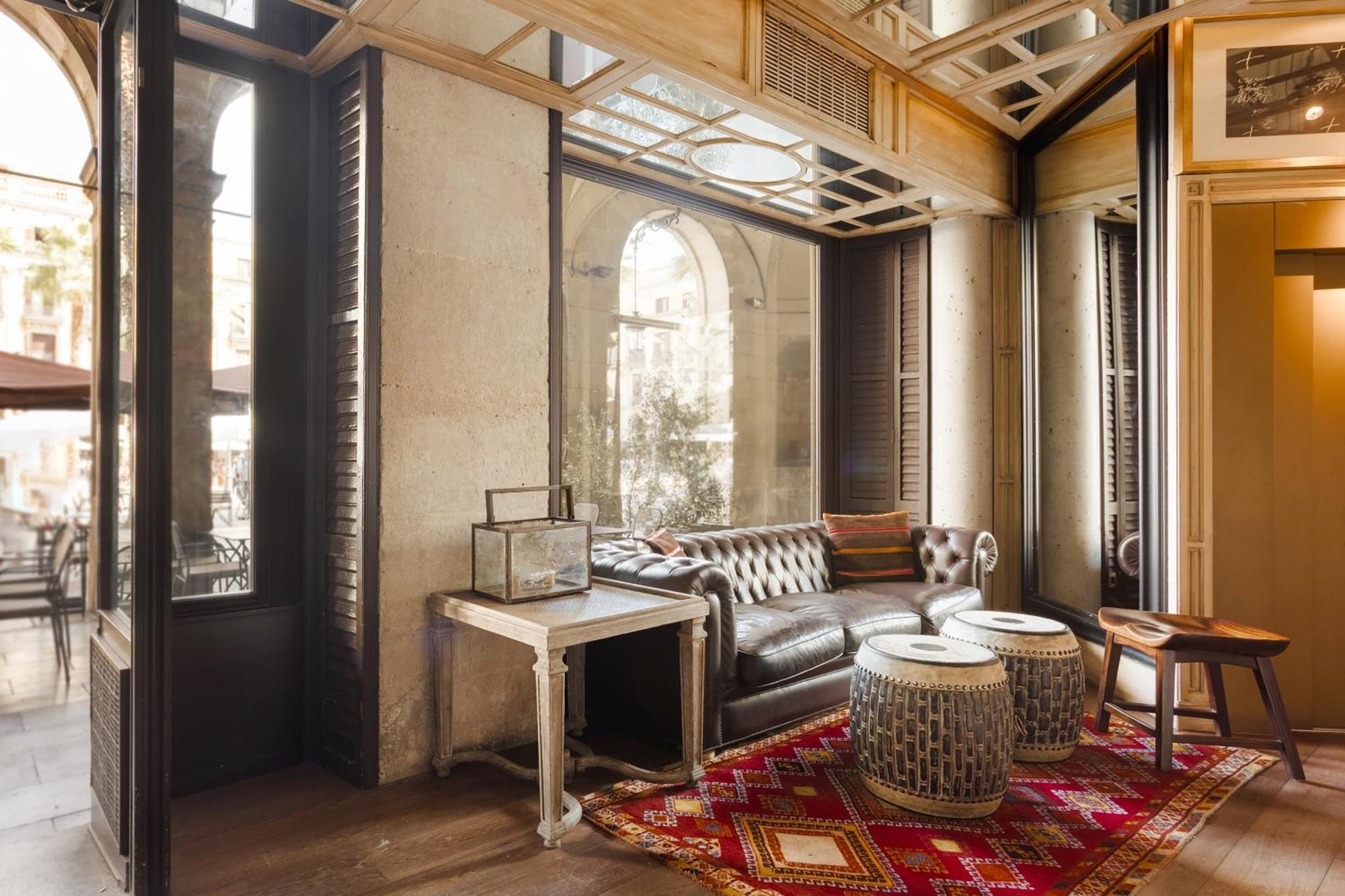 ホテル ドゥ プラカ レイアル ジーアール バルセロナ エクステリア 写真 The Library at The Westin Palace Madrid